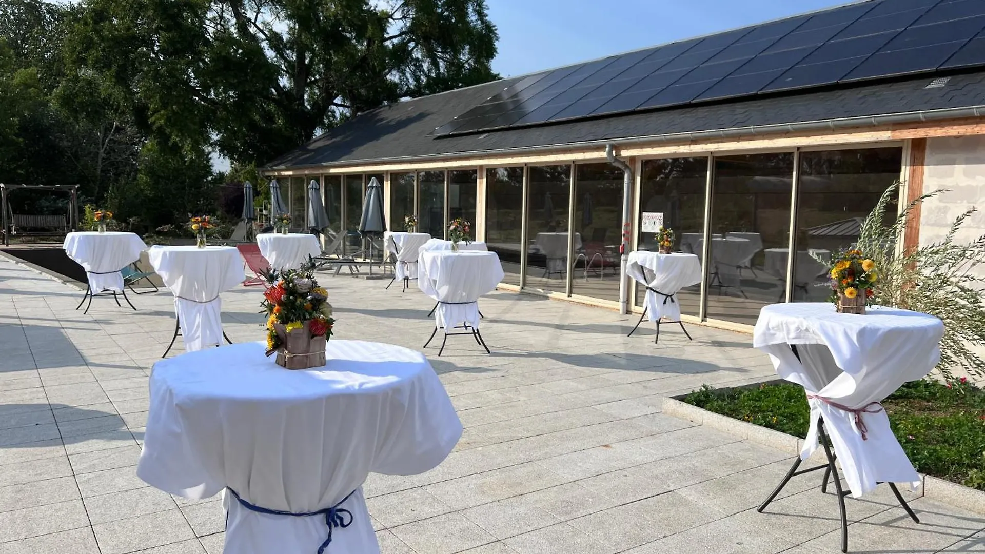 Bed & Breakfast Chateau Camus Montmarault France